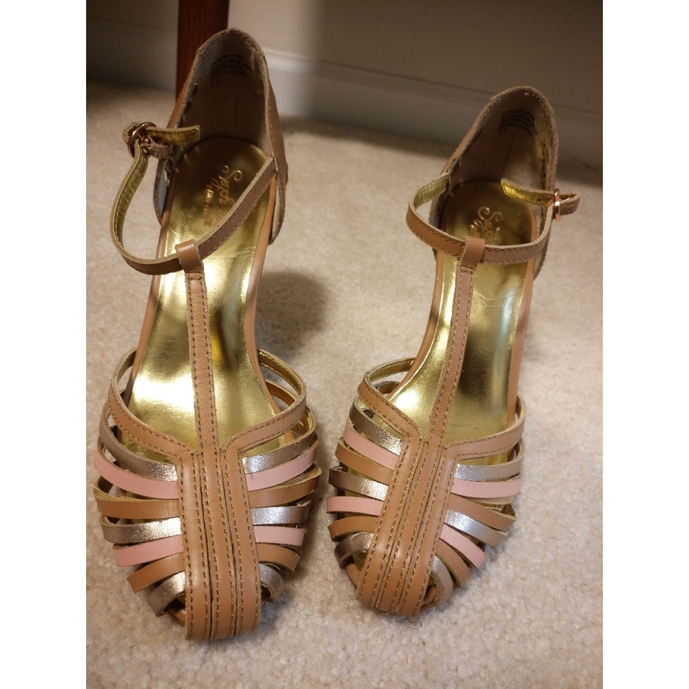 ✨ Tempest T-Strap Heels (Nude)✨